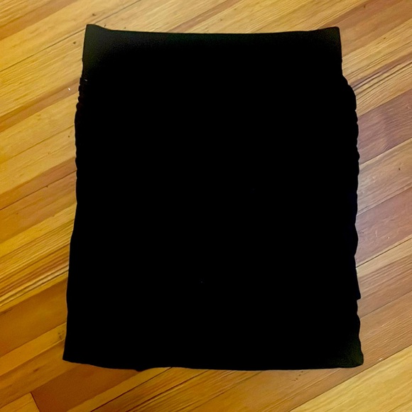 Banana Republic Tops - Banana Republic black ruched strapless top.